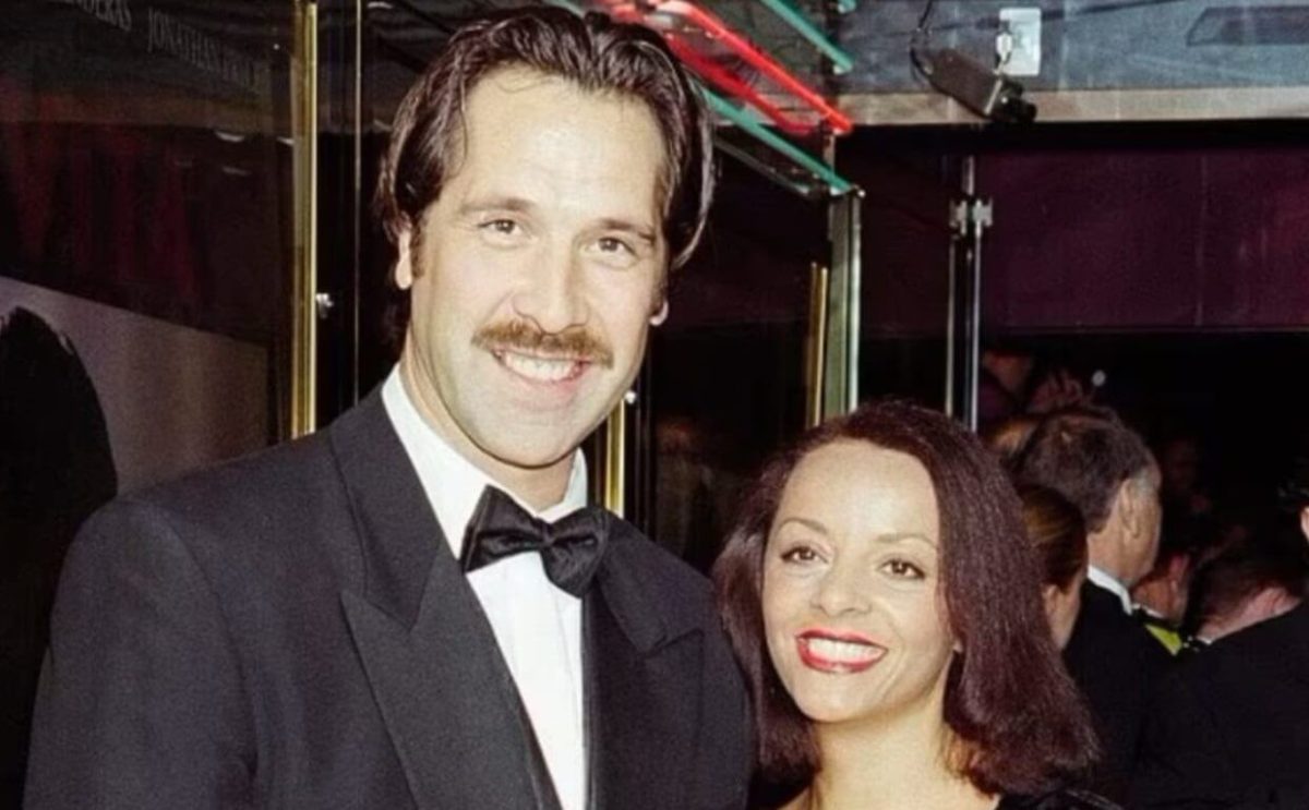 David Seaman Ex-Wives: Meet Sandra, Debbie And Frankie