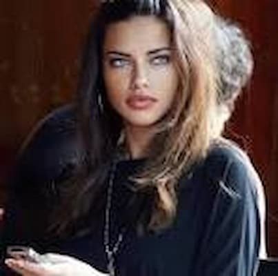 ADRIANA LIMA BIOGRAPHY, AGE, PARENTS, HUSBAND, HEIGHT, WEIGHT, NET WORTH