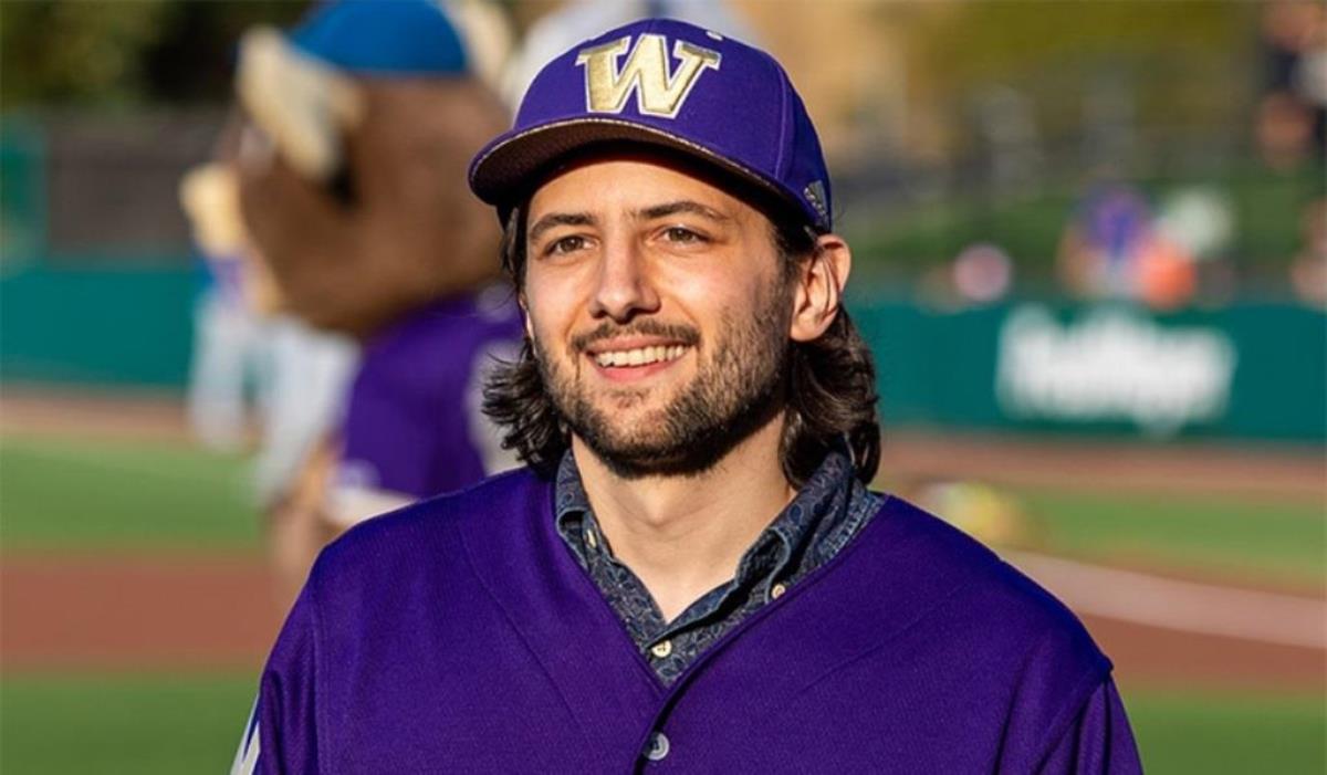 Eric Barone Net Worth: How Much is Eric Worth? Eric Barone Net Worth: How Much is Eric Worth?