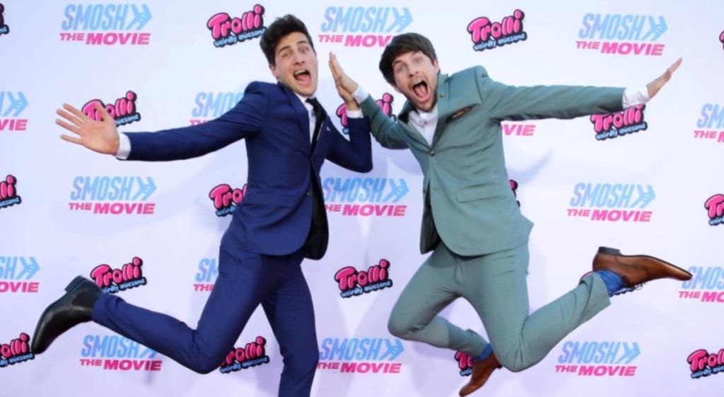 Ian Hecox Net Worth: How Much Is Ian Worth?