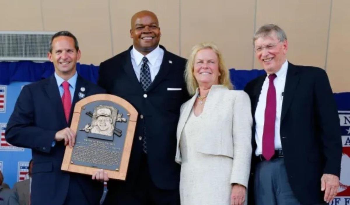 Frank Thomas Net Worth: How Much is Frank Worth?
