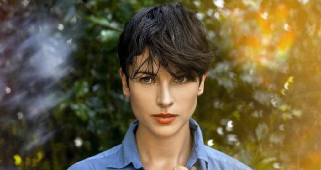 Amelia Warner Biography, Career, Net Worth, And Other Interesting Facts