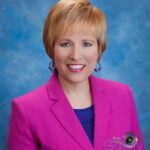 Diane Kacmarik Bio, Age, Bay 9, Family, Husband, Height, Net Worth, Salary