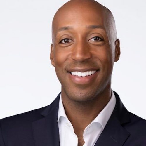 Lorenzo Hall Bio, Age, Family, WUSA 9, Husband, Height, Net Worth