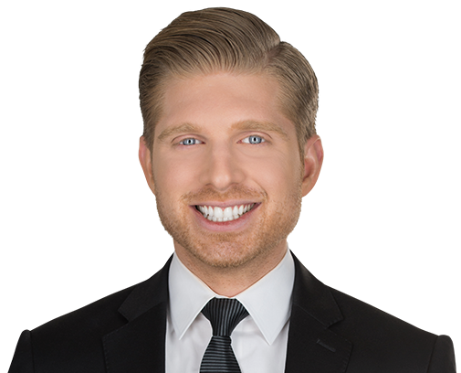 Jake Hamilton Bio, Age, Wife, Family, FOX 32, Height, Net Worth