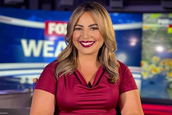 Lena Arango Bio, KRIV, Age, Family, Husband, Net Worth, Salary