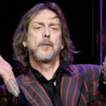 How Much is The Black Crowes Frontman Worth?