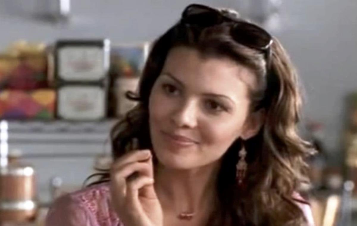 Ali Landry Net Worth