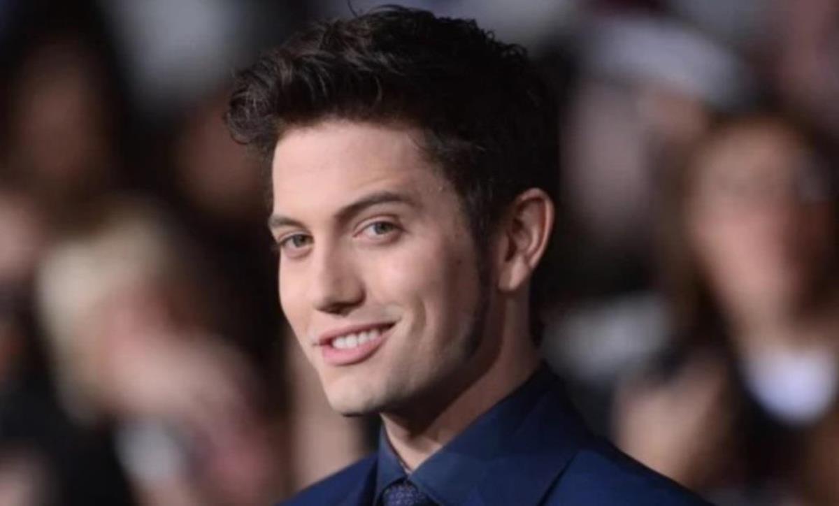 Jackson Rathbone Net Worth