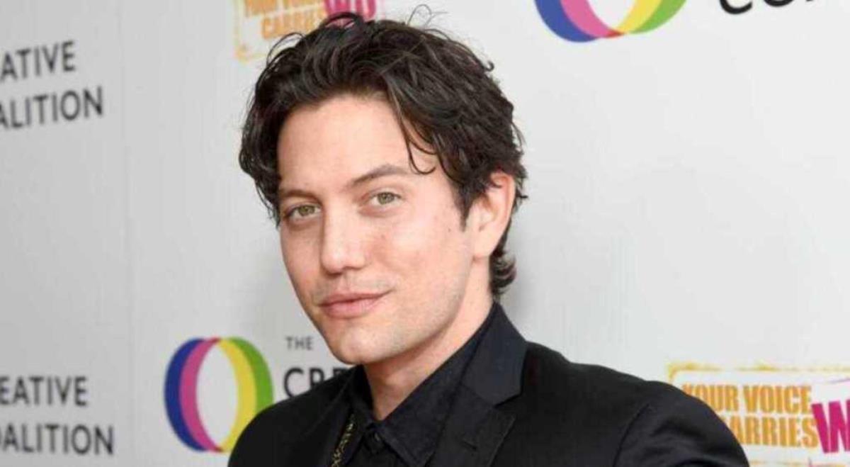  Jackson Rathbone Net Worth