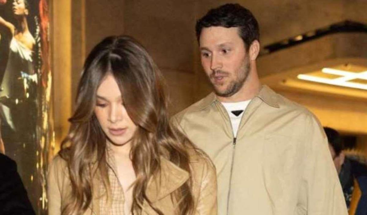 Hailee Steinfeld Net Worth 