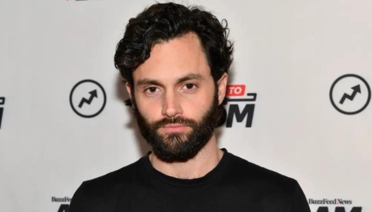 Penn Badgley Net Worth