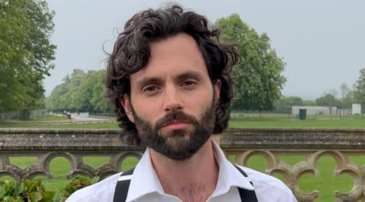 Penn Badgley Net Worth