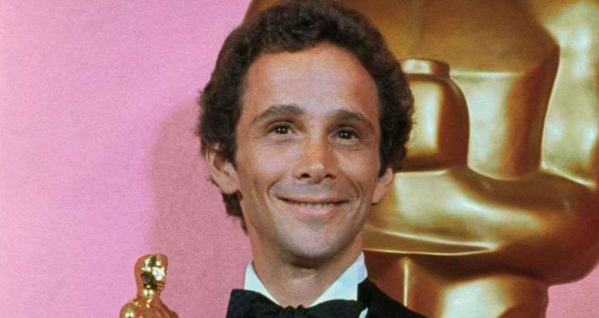 Joel Grey Net Worth