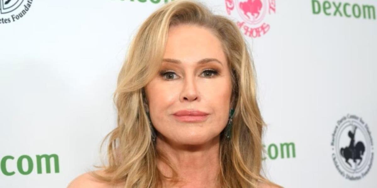 Kathy Hilton Net Worth