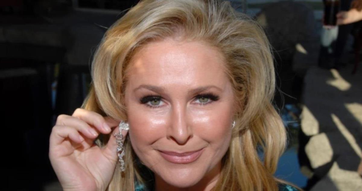 Kathy Hilton Net Worth