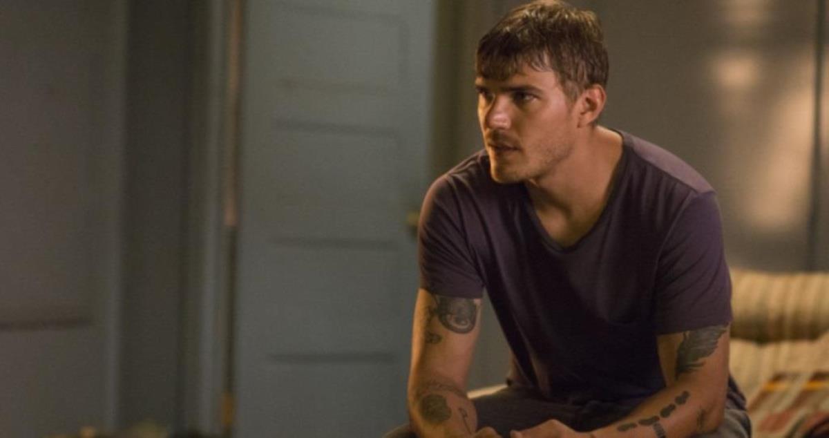 Chris Zylka Net Worth