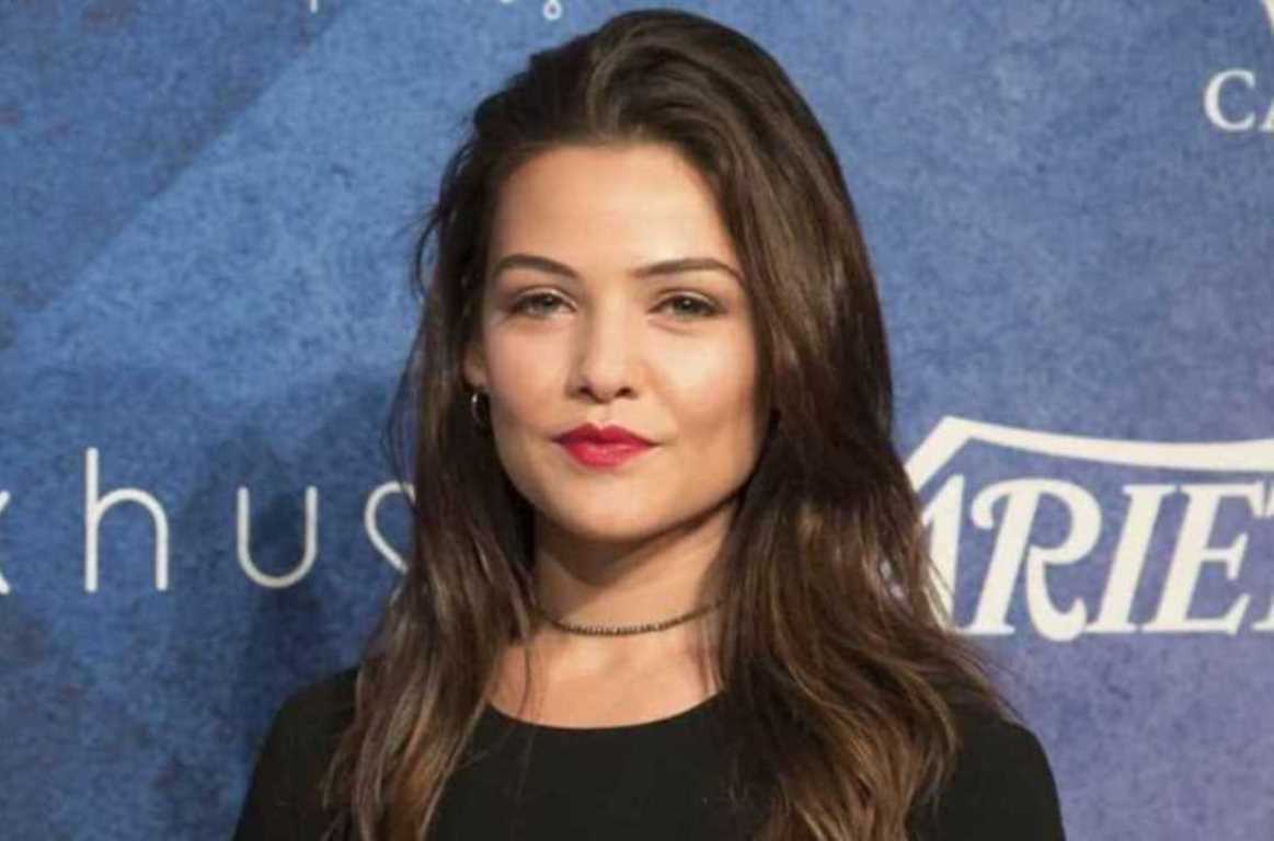 Danielle Campbell Net Worth 