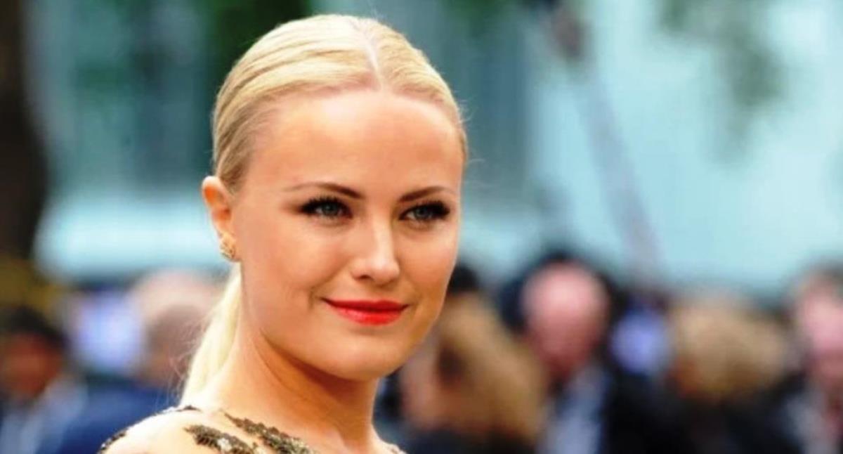 Malin Akerman Net Worth