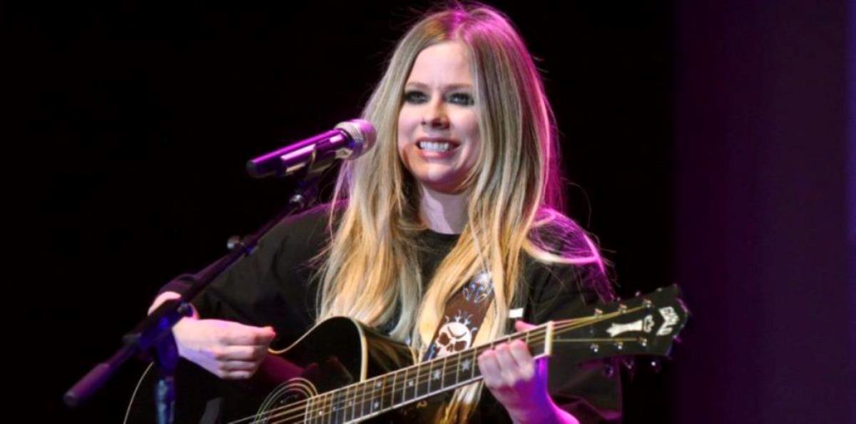 Avril Lavigne Net Worth
