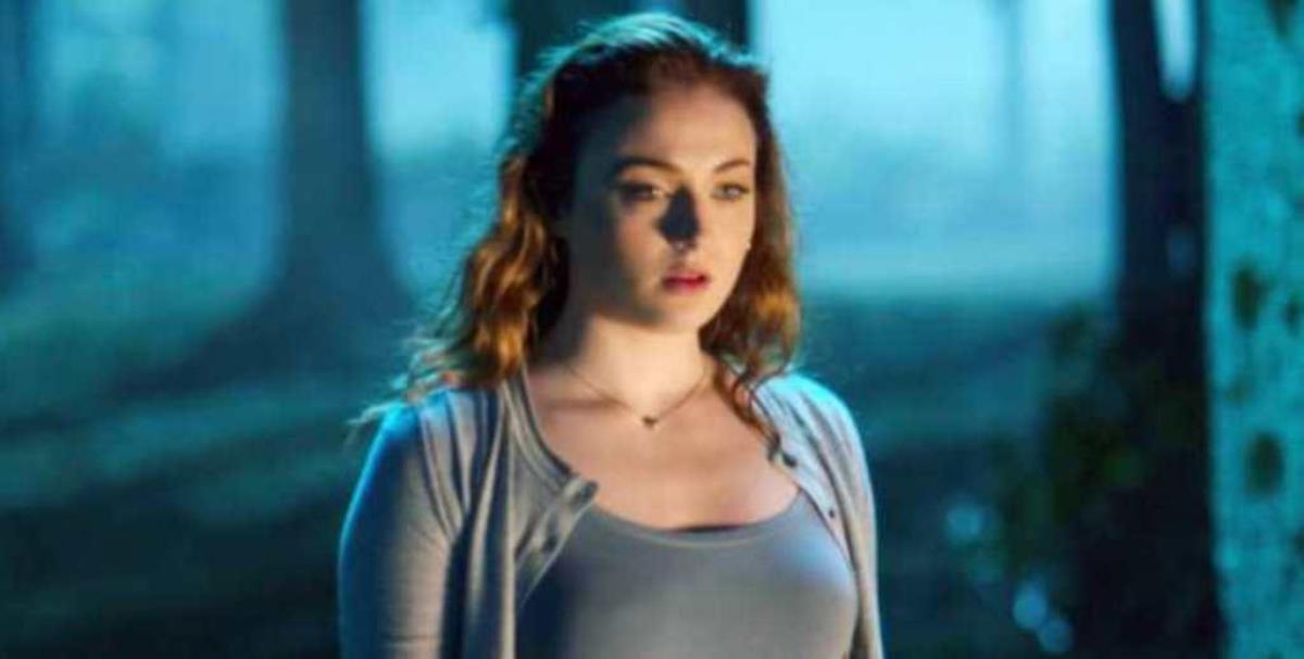  Sophie Turner Net Worth 