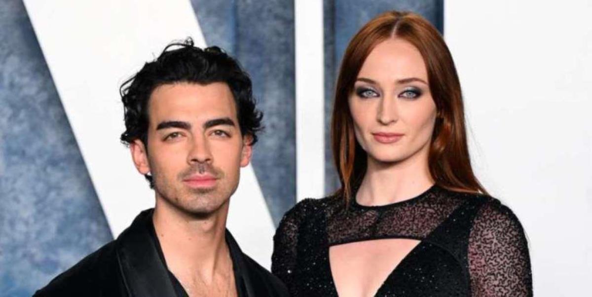  Sophie Turner Net Worth 