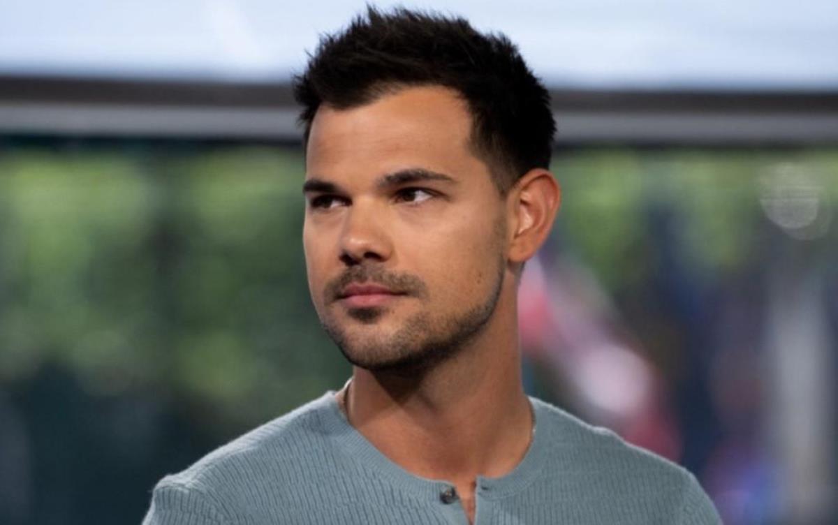 Taylor Lautner Net Worth: Secrets of His Fortune Taylor Lautner Net Worth