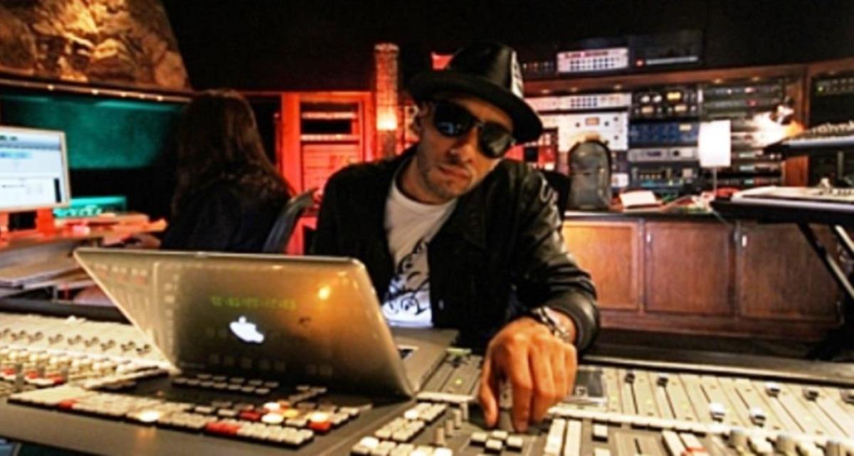 Swizz Beatz Net Worth: Triumph in Music and Art Swizz Beatz Net Worth