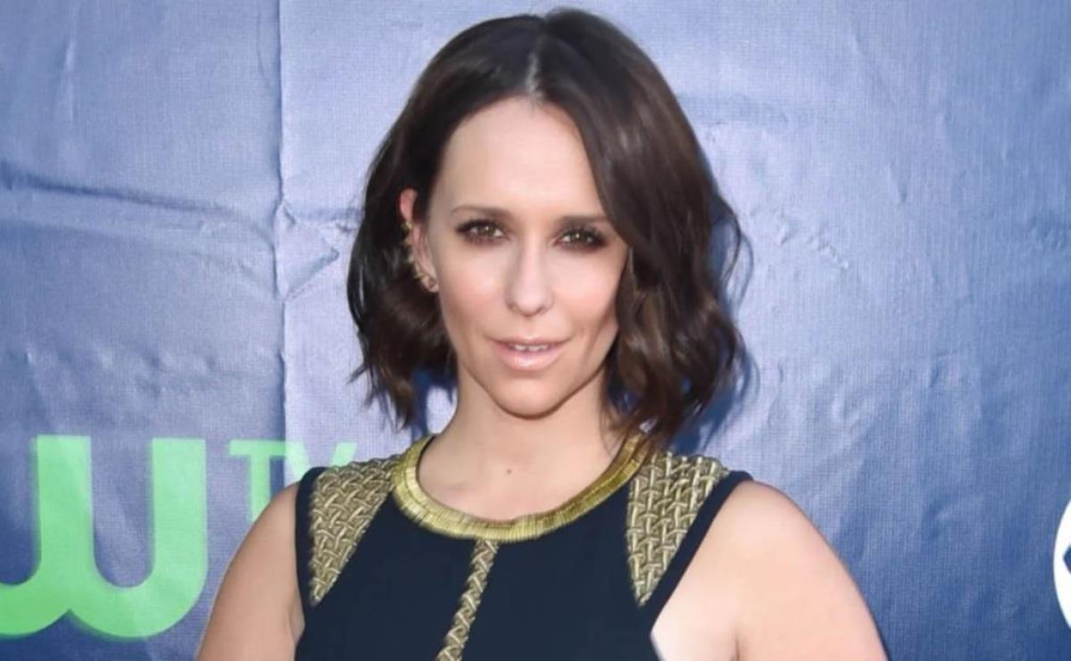 Jennifer Love Hewitt Net Worth