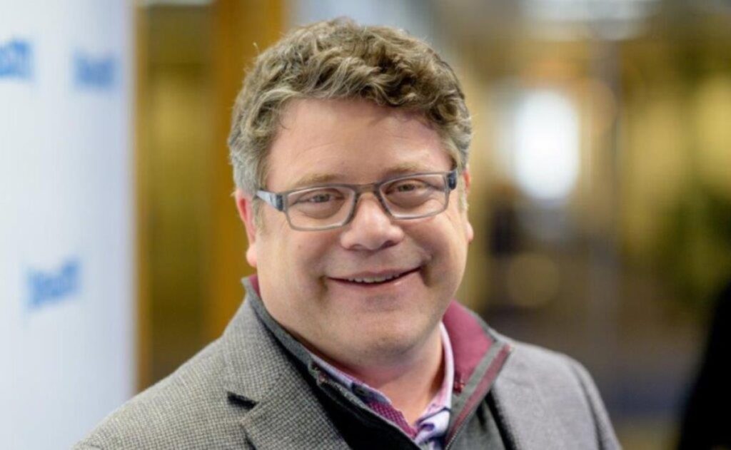 Sean Astin Net Worth: Fortune from Film to Fame