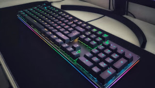 ゲーミングキーボード