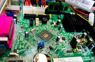 マザーボードの最適化 マザーボード