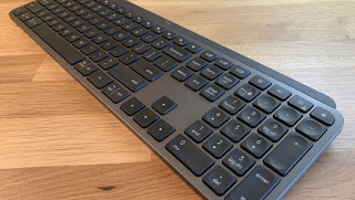 ワイヤレスキーボード