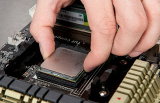 プロセッサーを交換する CPU の変更