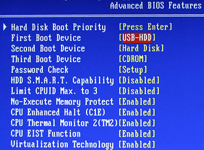 起動順序 BIOS