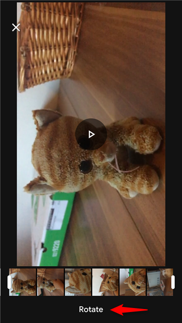 Google フォトの回転ボタン