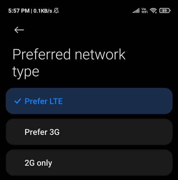 [優先ネットワーク]で、4G または LTE モードを選択します