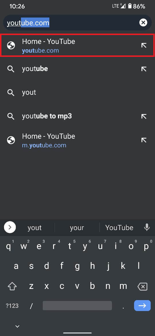 ブラウザを開き、YouTube の Web サイトにアクセスします。