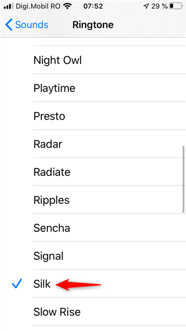 iPhone の新しい着信音を選択する