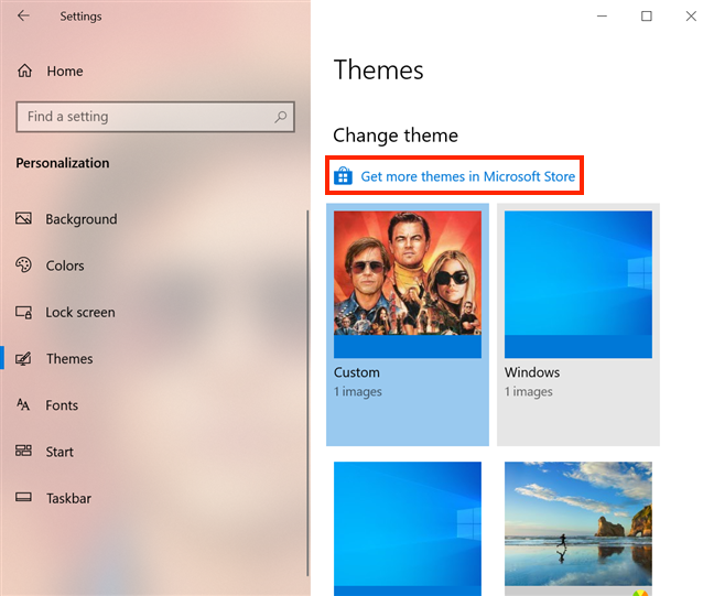 Microsoft Store で[その他のテーマを取得]をクリックまたはタップします