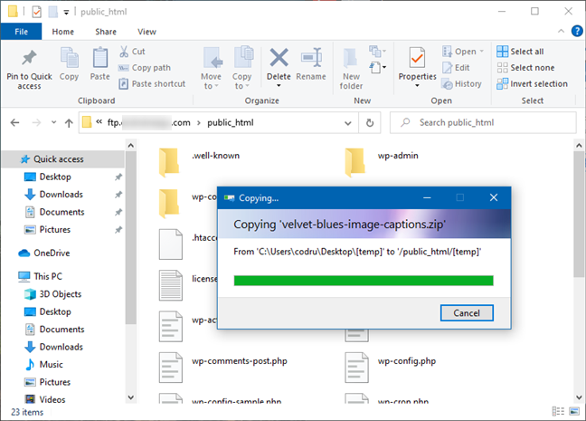 FTP サーバー上のファイルとフォルダーの管理は通常どおり行われます。