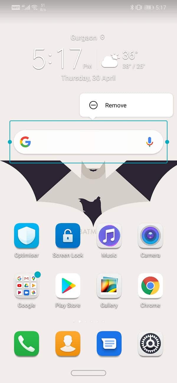 画面に削除オプションが表示されるまで、Google 検索バーを長押しします。