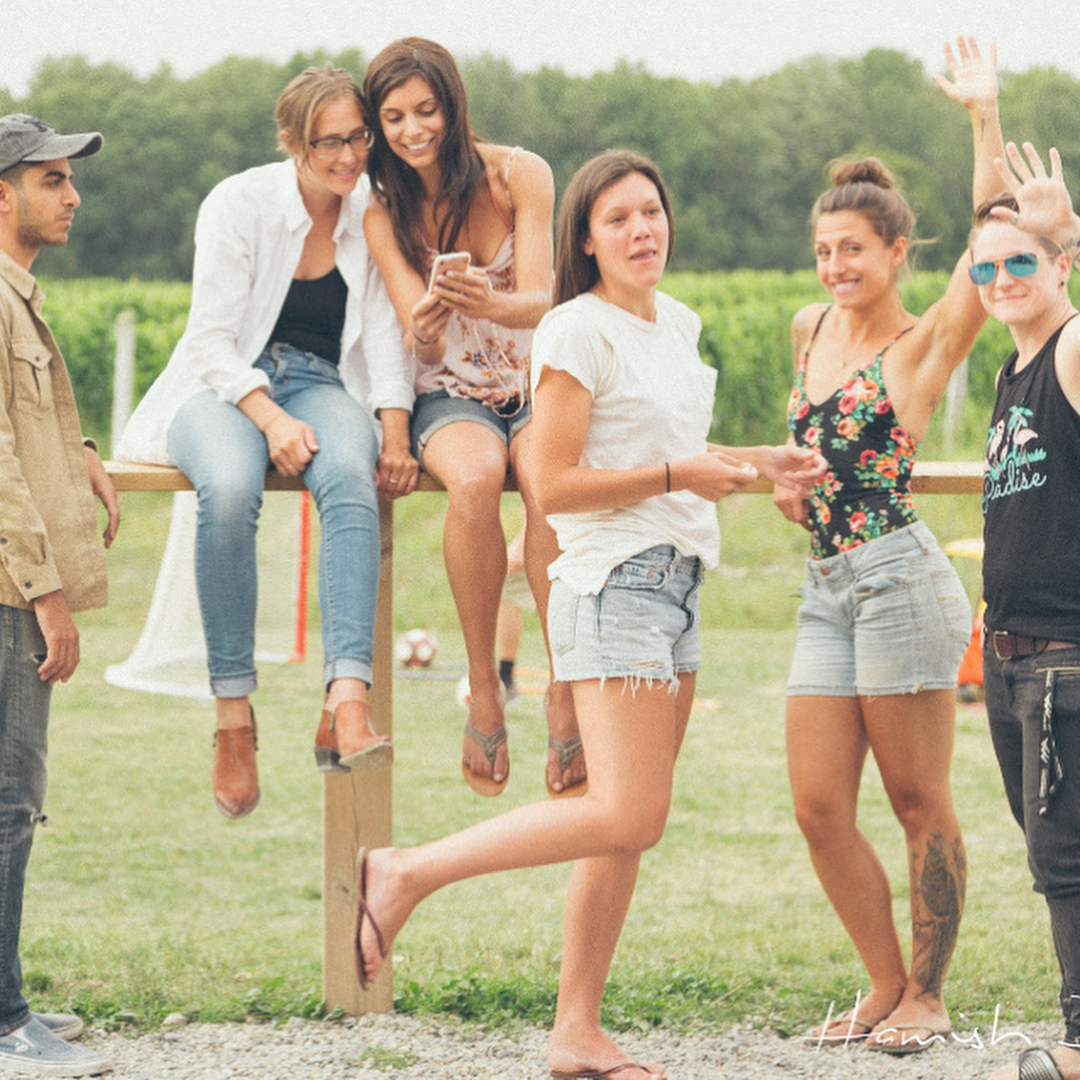 Tennille Read Feet ⭐Celeb Feet