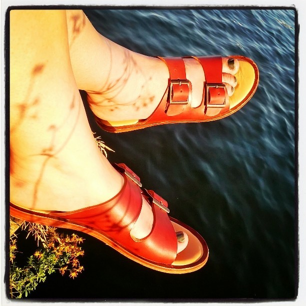 Umayya AbuHanna Feet ⭐Celeb Feet