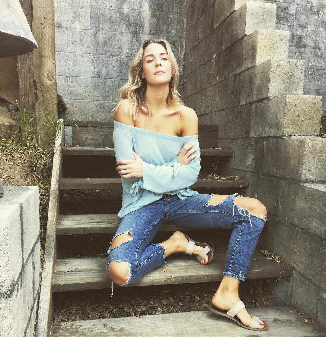 Cristin McCleary Feet ⭐Celeb Feet