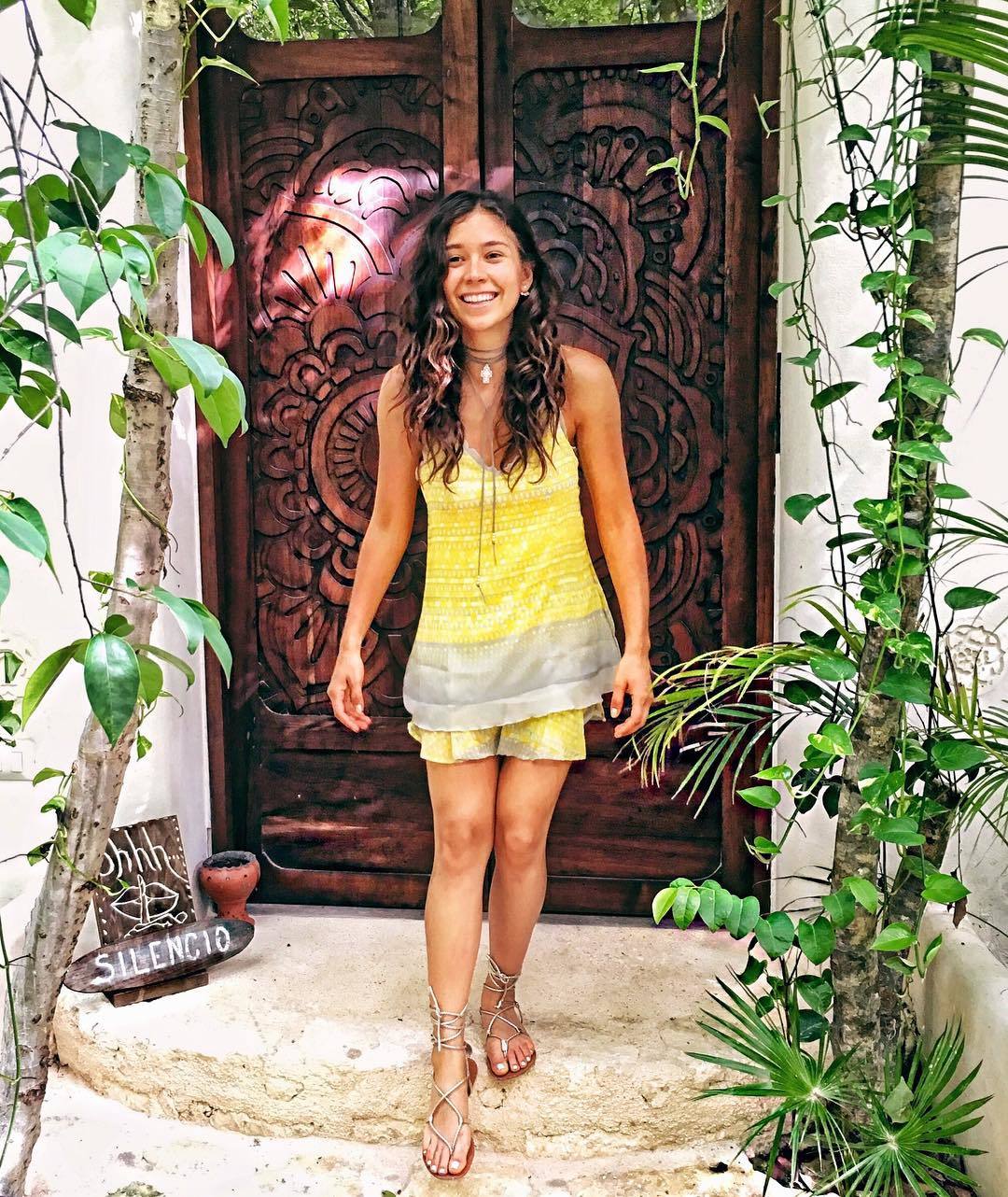 Yovana Mendoza Feet Celeb Feet
