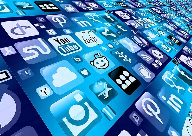 usa las redes sociales