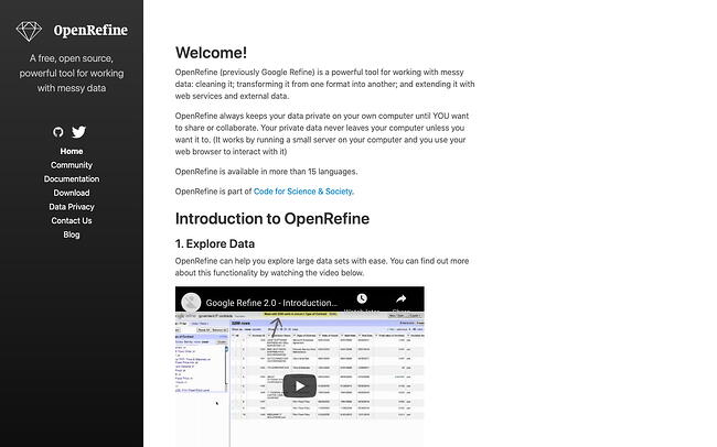 Página de inicio de la herramienta de limpieza de datos OpenRefine con muchos videos de demostración