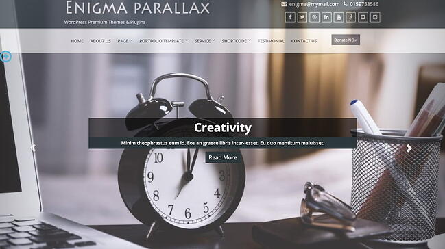 El software gratuito Enigma Parallax Theme viene con control deslizante de imágenes y tres secciones de paralaje