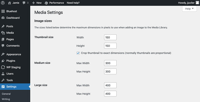 La configuración de medios muestra las miniaturas predeterminadas y otros tamaños de imagen en su panel de WordPress